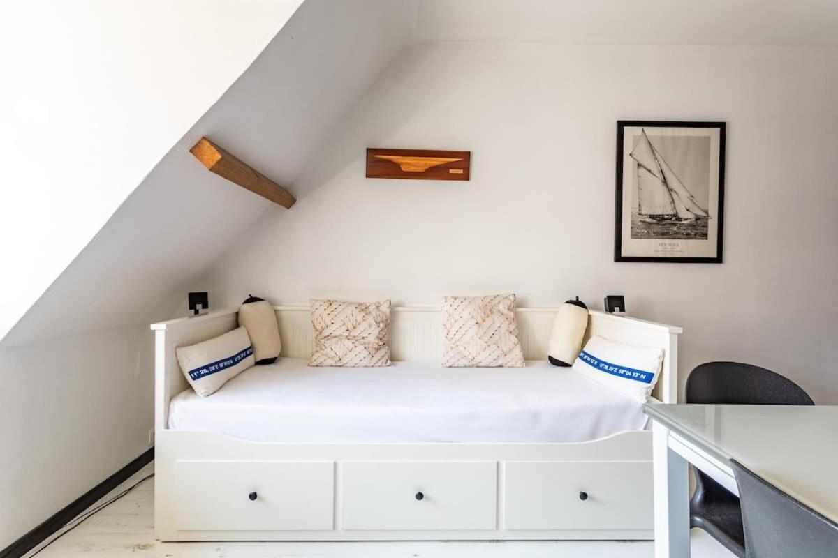 Le Capucin - Petit Duplex Avec Place De Parking ดีนาร์ ภายนอก รูปภาพ